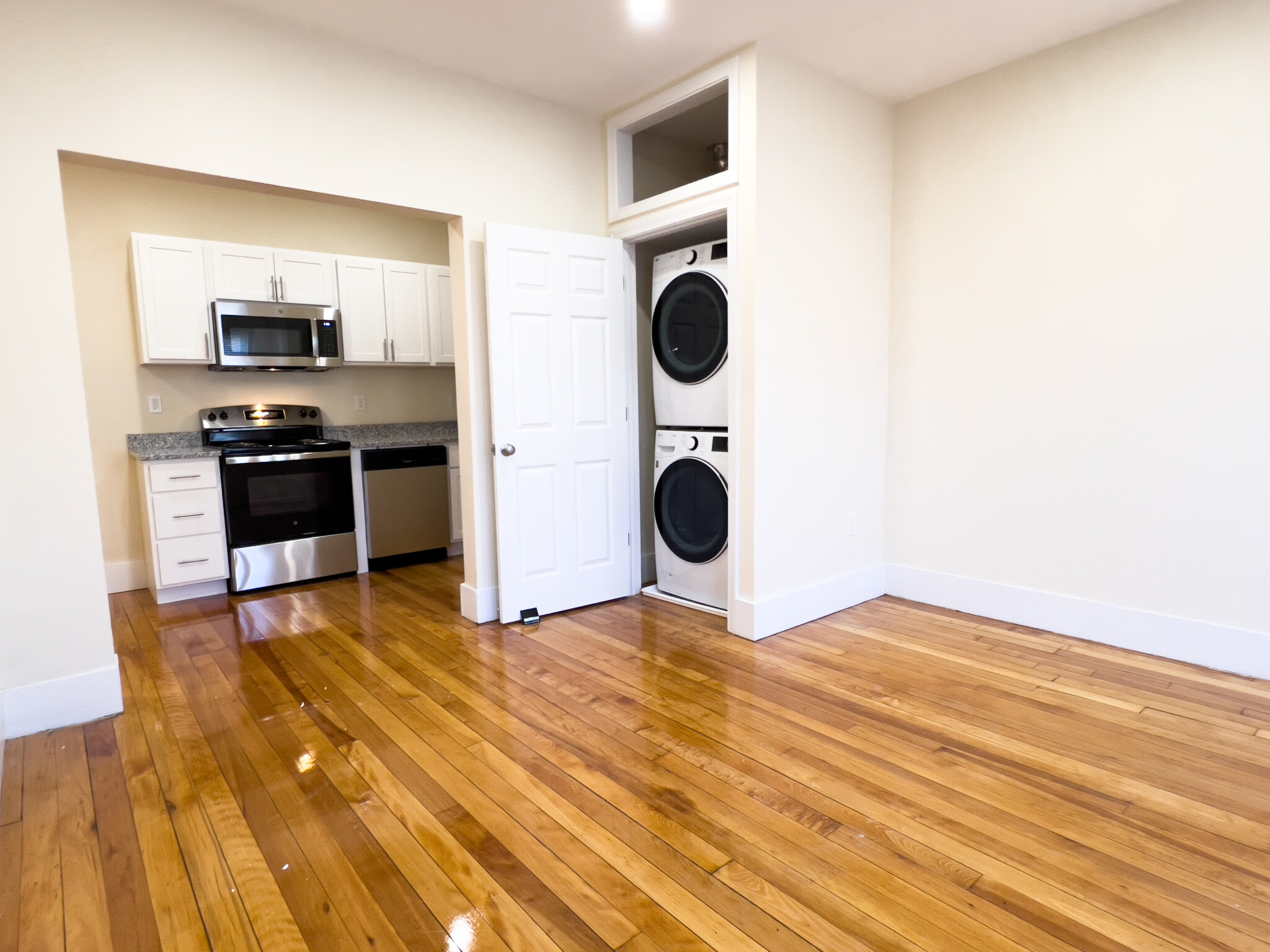 215 Harvard Ave, Brighton