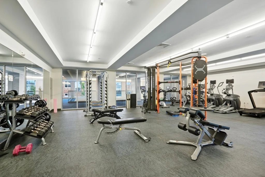 45 W 3rd St, South Boston