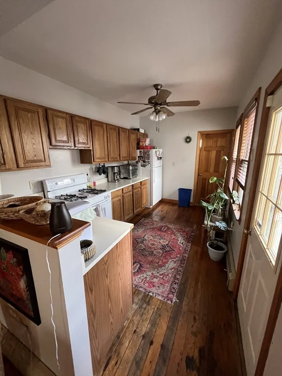 109 Bartlett St, Charlestown