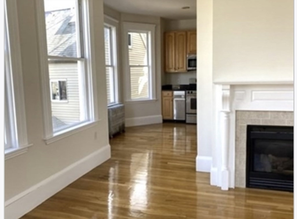 2 Termine Ave, Jamaica Plain