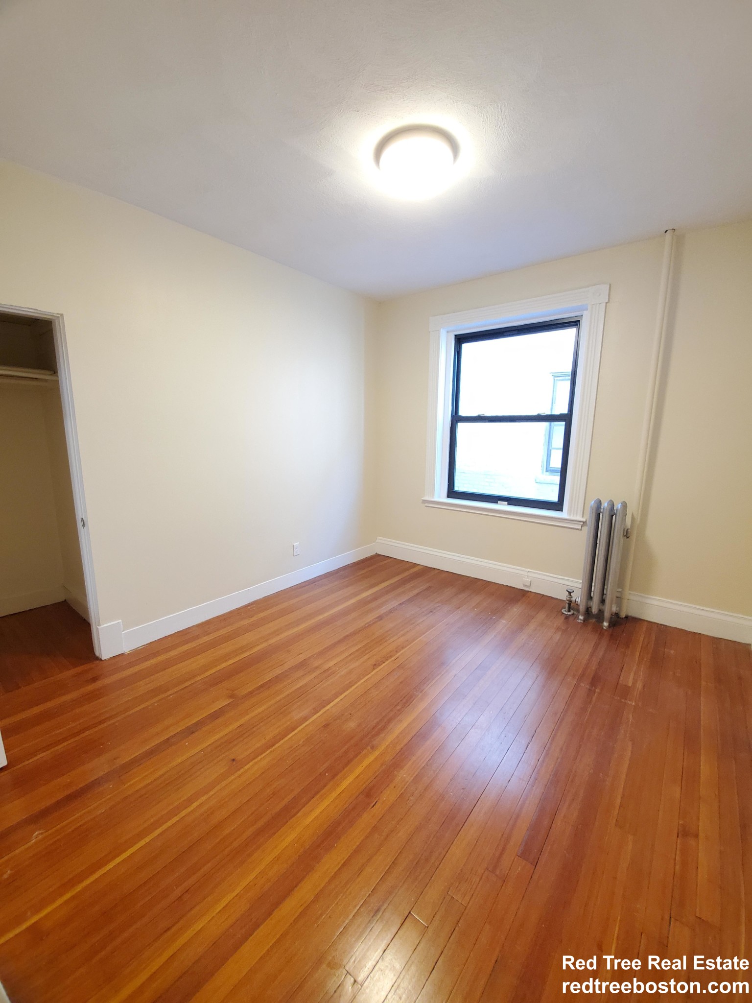 1688 Beacon St, Brookline