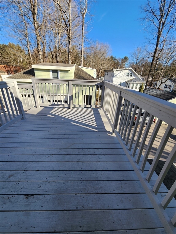 136 South Main St, Sharon