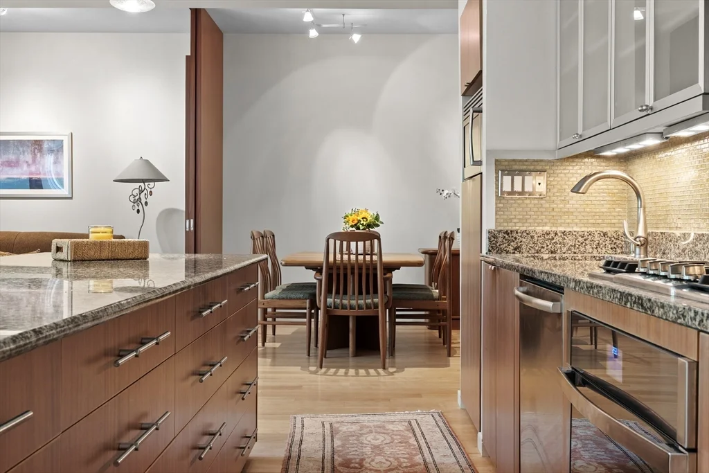 1313 Washington St, South End