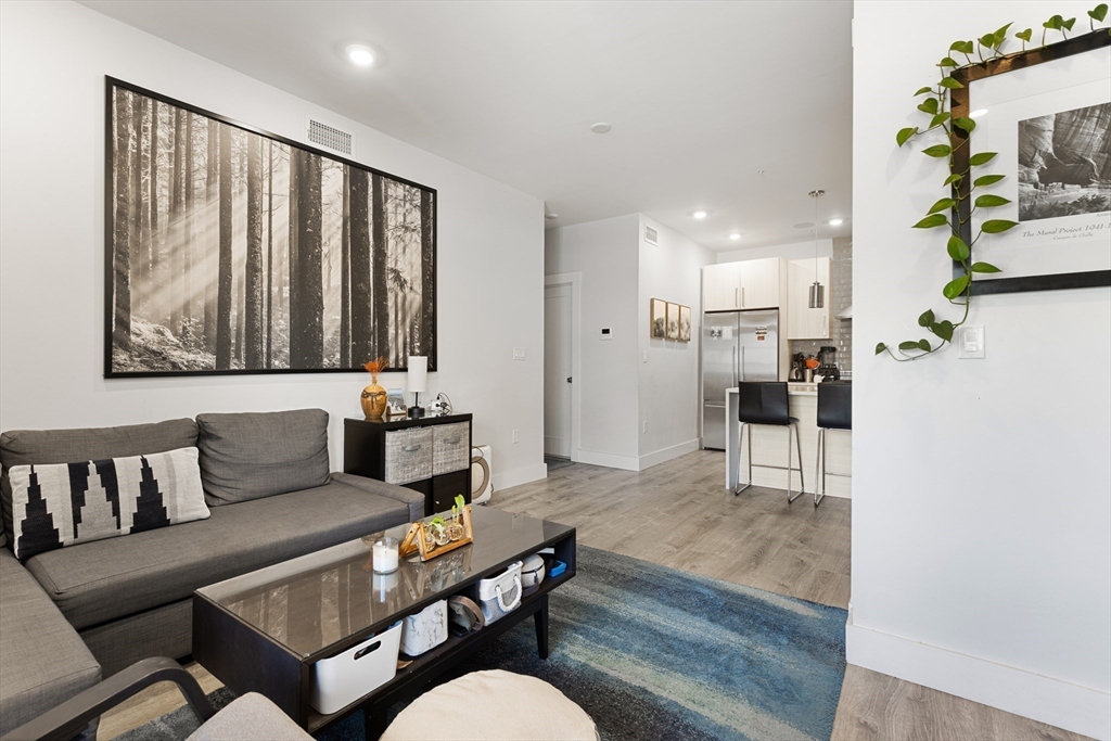 176 Humboldt Ave, Roxbury