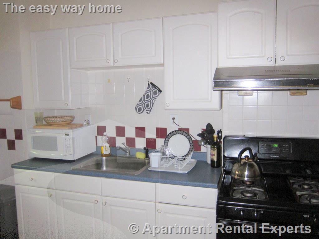 12 Evergreen Sq, Porter Square