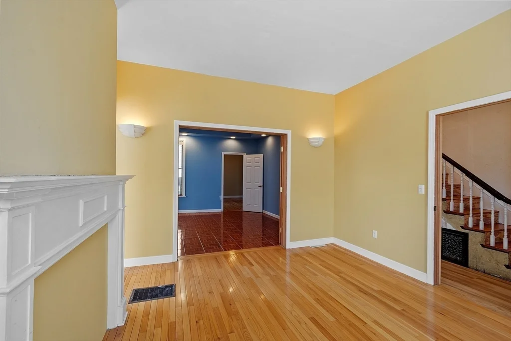 195 Dorchester St, South Boston