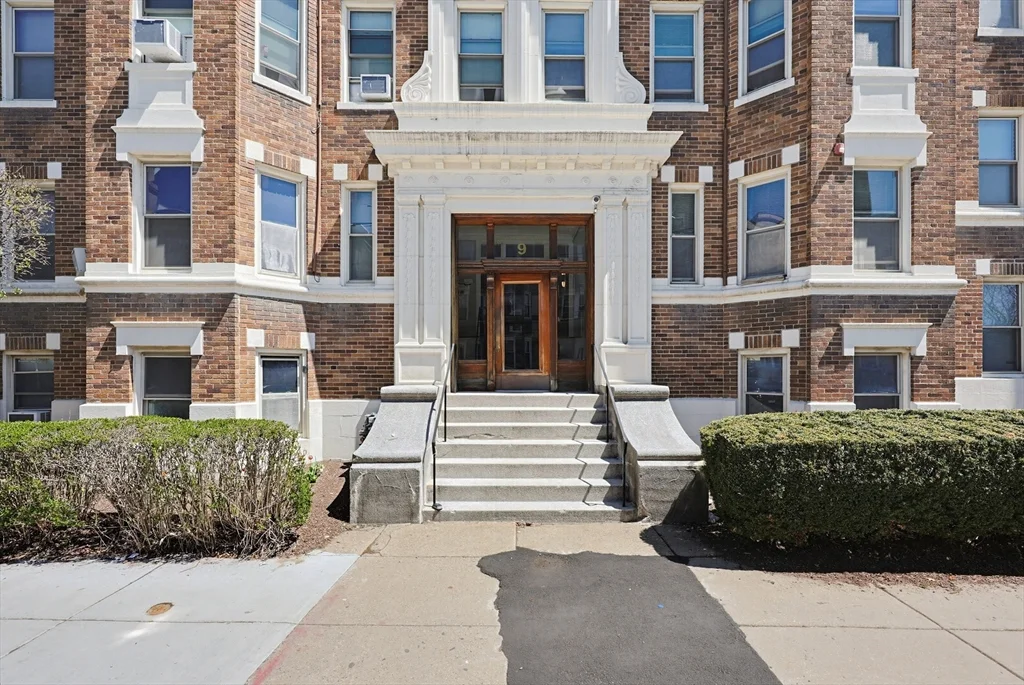 9 Colborne Rd, Brighton