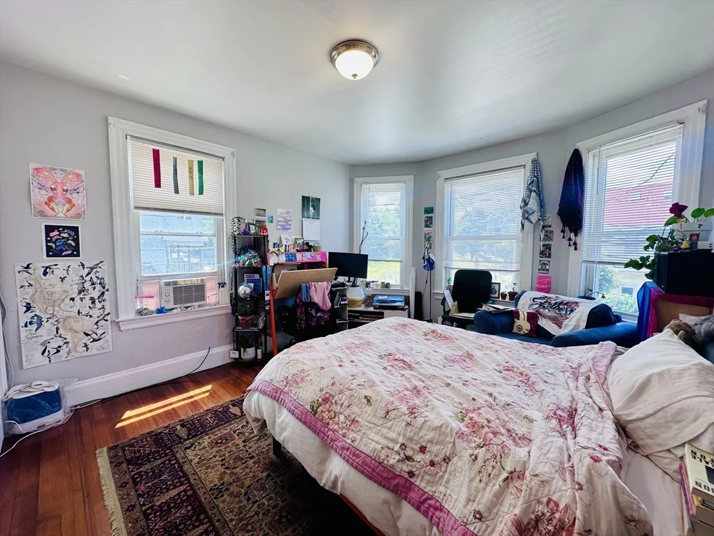 2 Greylock Rd, Allston