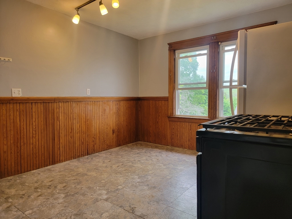 26 Stebbins St, Worcester