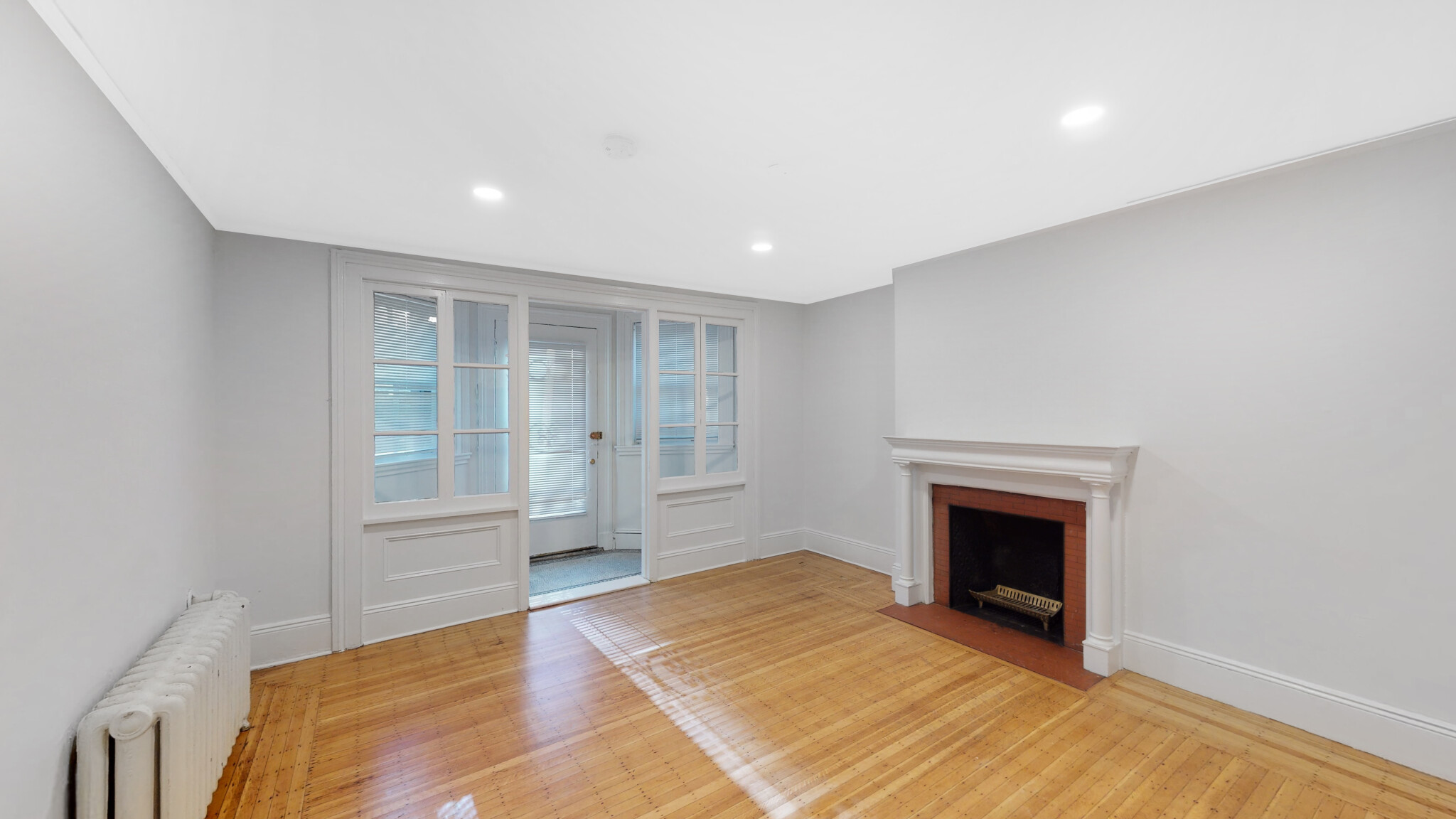Studio bed, 1 bath apartment for rent at 205 Beacon St Unit BF., Back Bay — photo 3 of 3