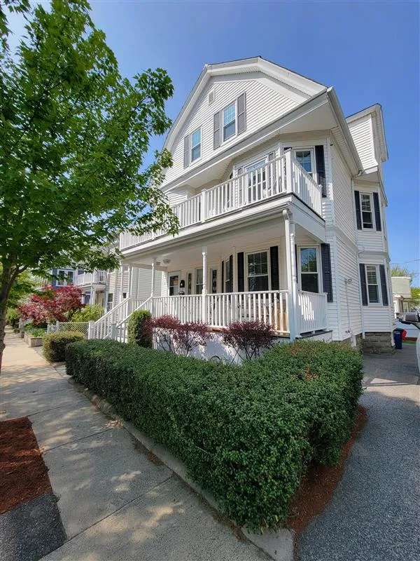 31 Electric Ave, Teele Square