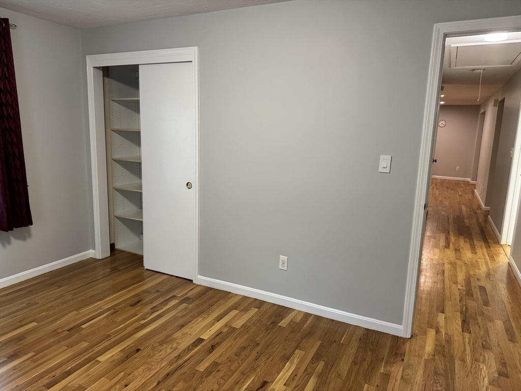 6 Fox Hill Rd, Ashland