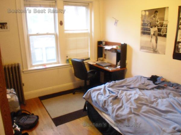2 bed, 1 bath apartment for rent at 35 Orkney Rd Unit 10, Brighton — photo 2 of 4