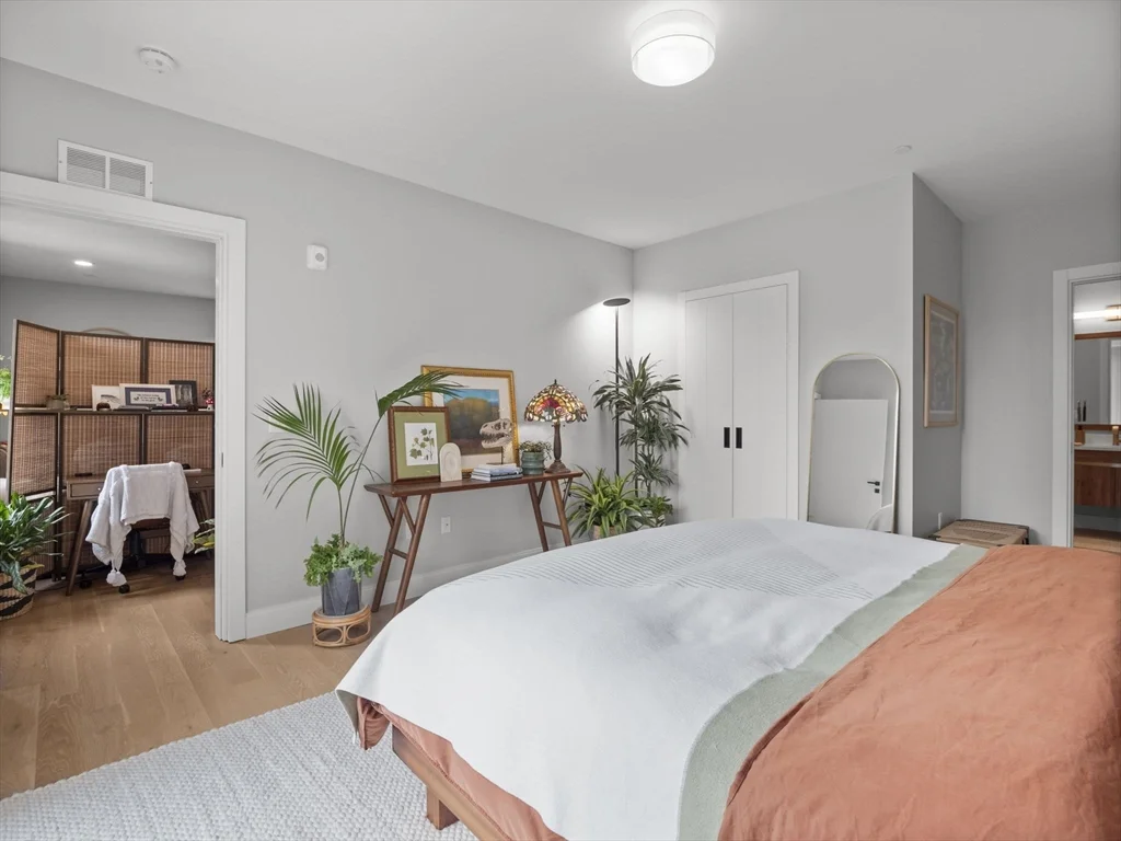 9 Central St, Spring Hill