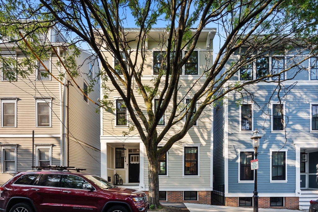 74 Tremont St, Charlestown