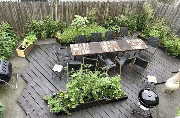 19 Chestnut, Jamaica Plain