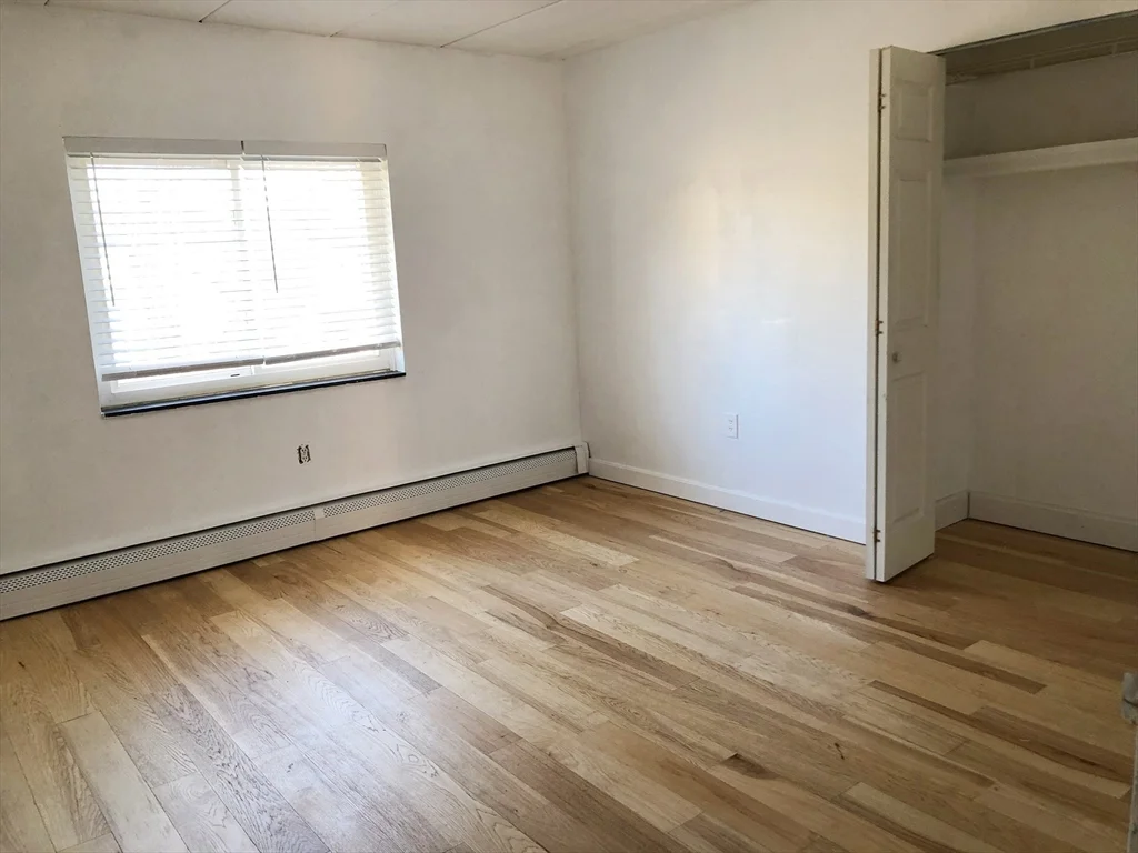 269 Lake St, Weymouth