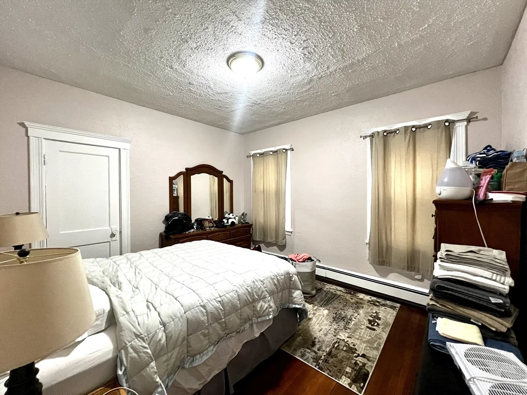 12 Bailey St, West Somerville