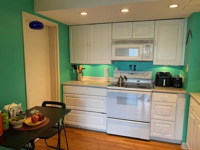 1731 Beacon St, Brookline