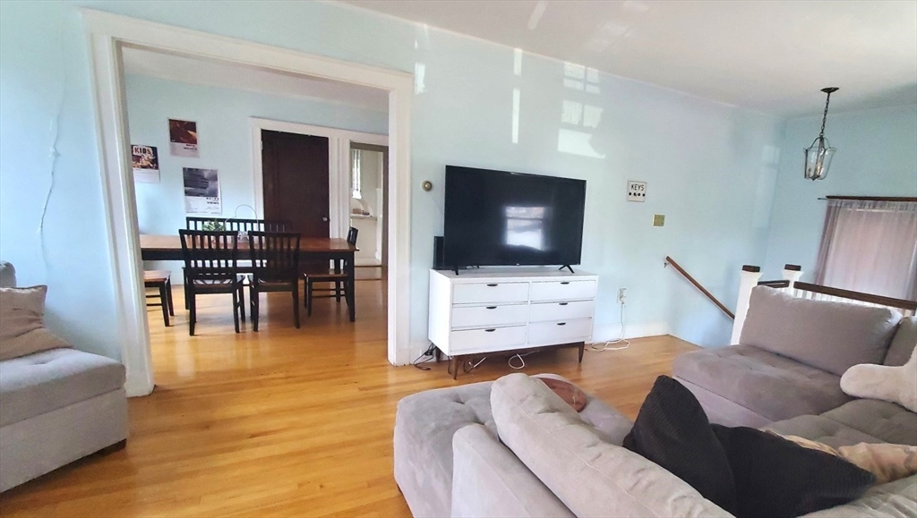 126 Russell St, North Quincy