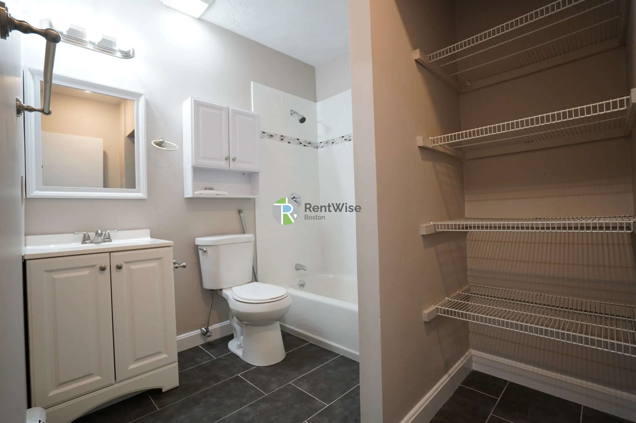 116 Tremont St, Brighton