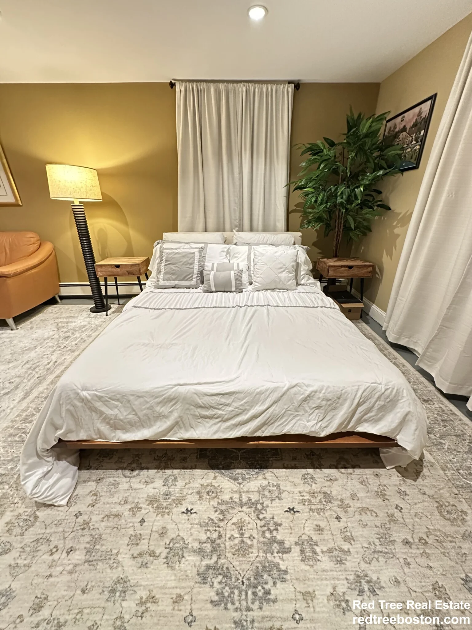 25 Westfield Rd, West Newton