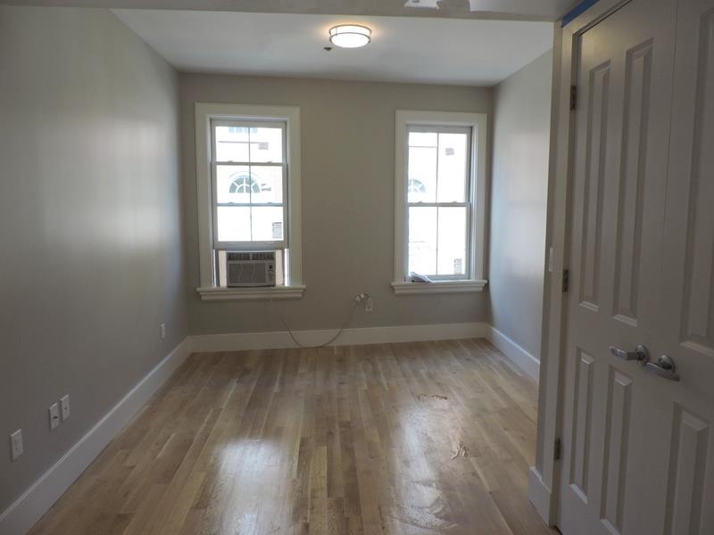 40 Bow St, Riverside