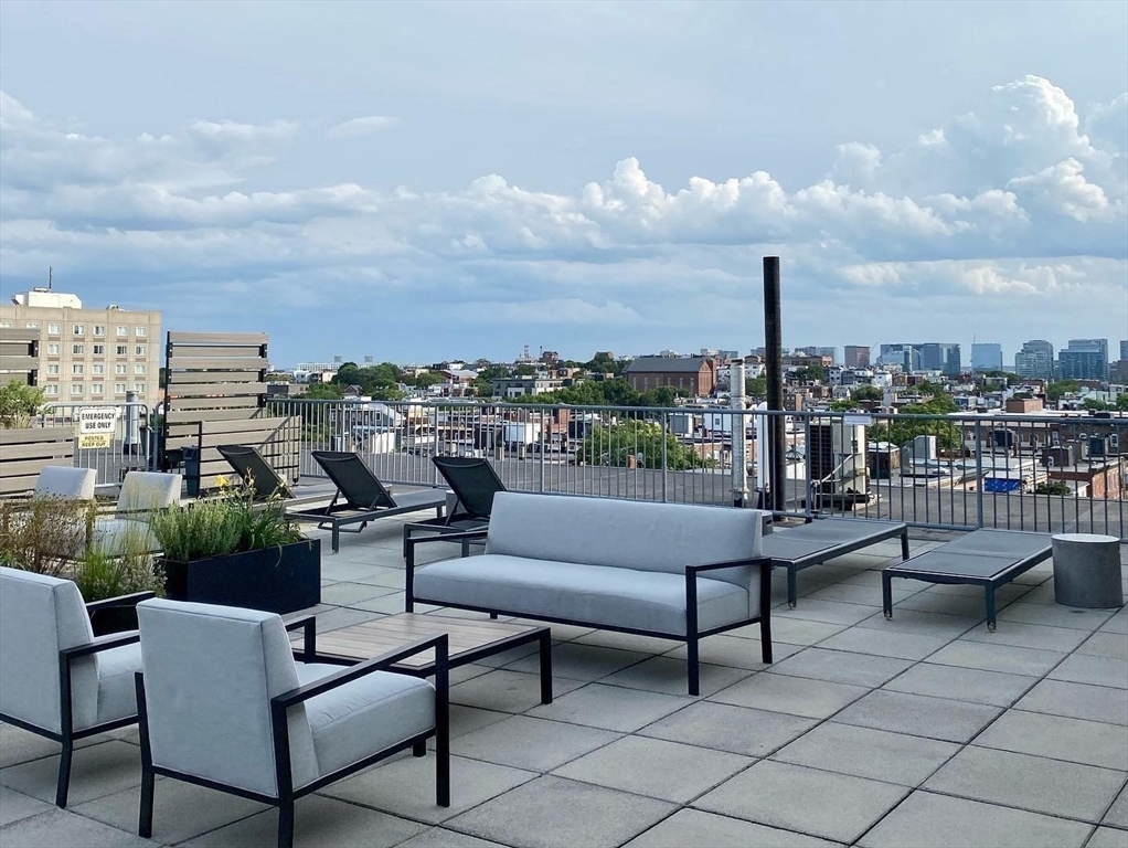 156 Porter St, East Boston