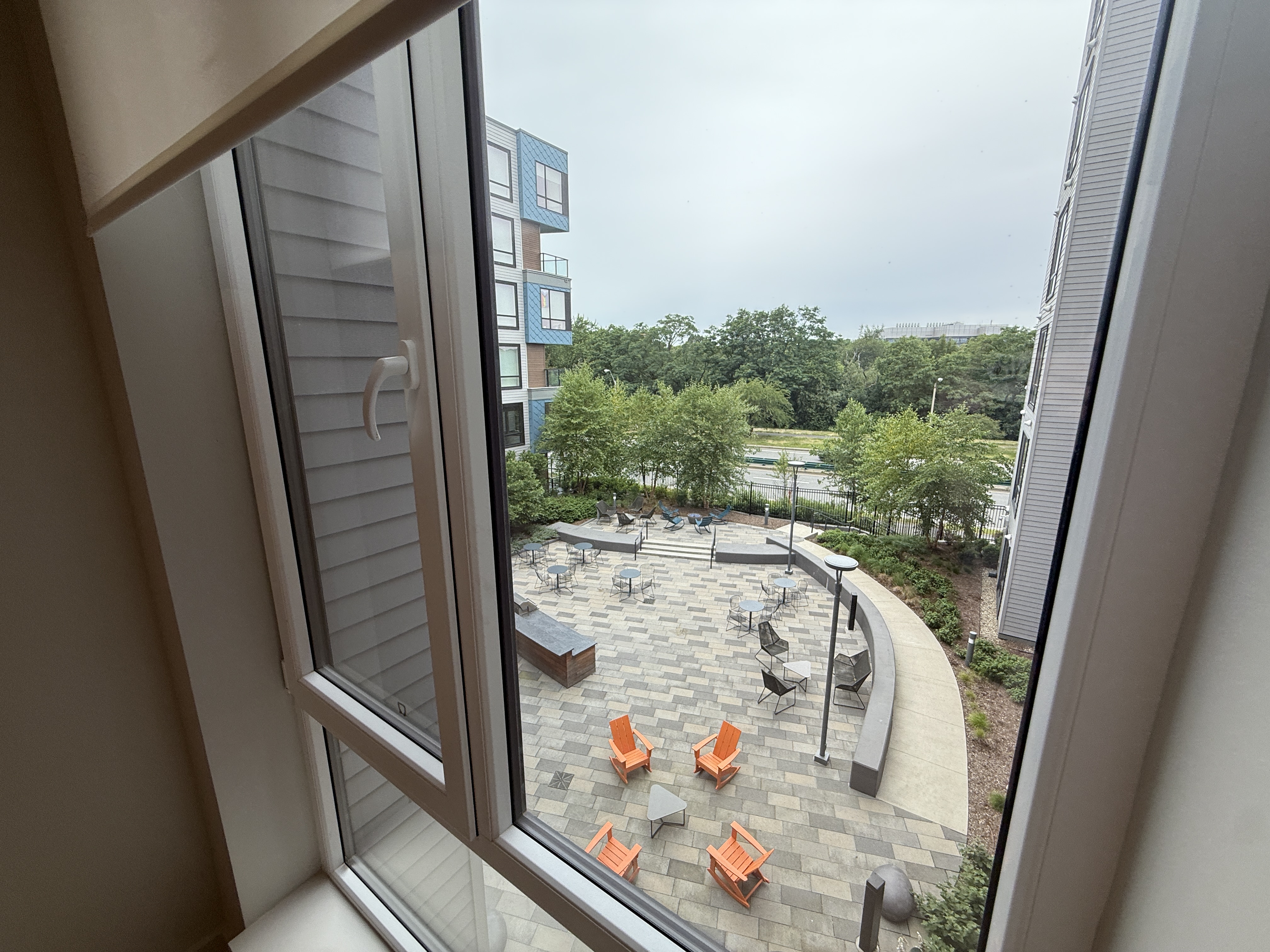 1550 Soldiers Field Rd, Brighton