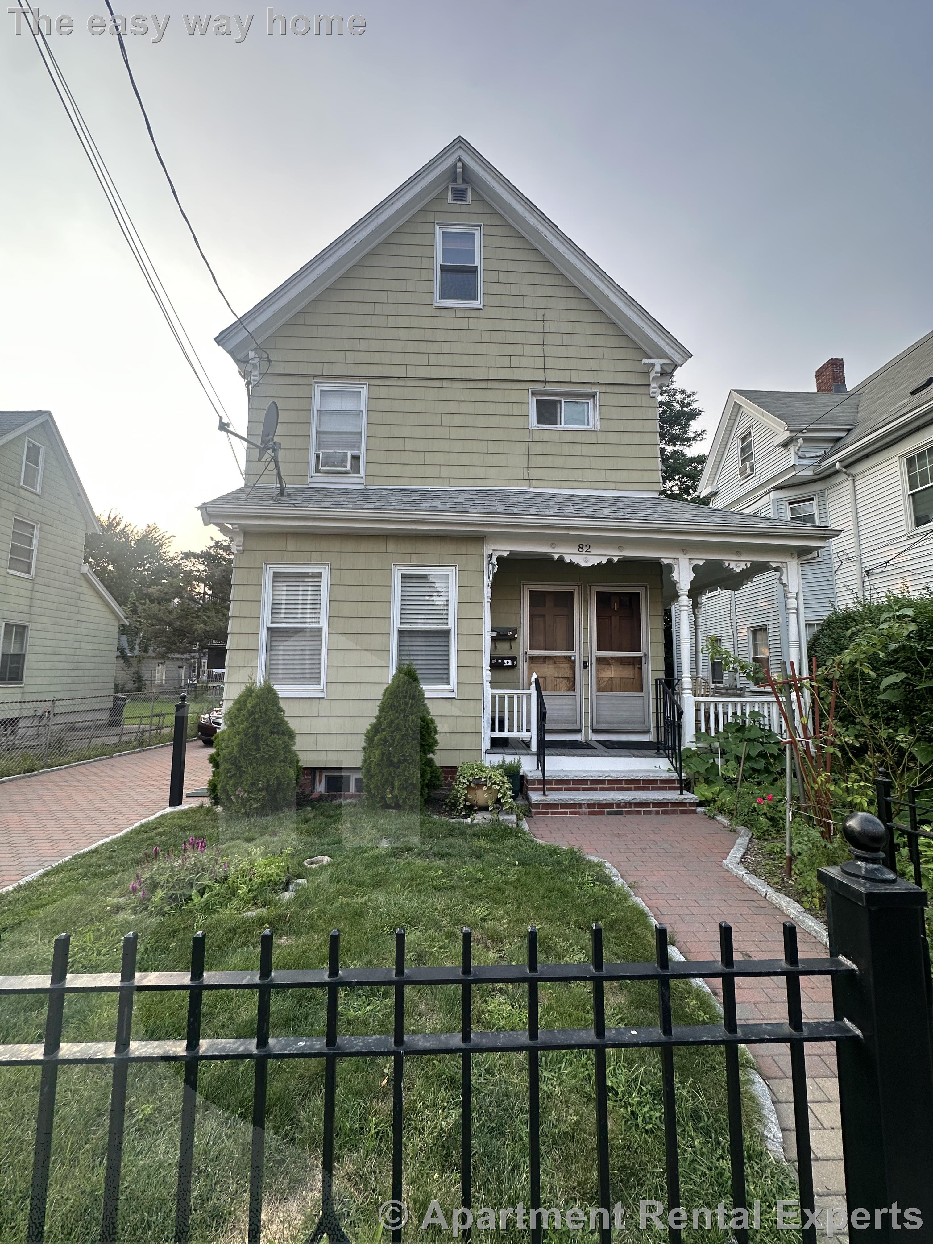 82 Wheatland St, Winter Hill