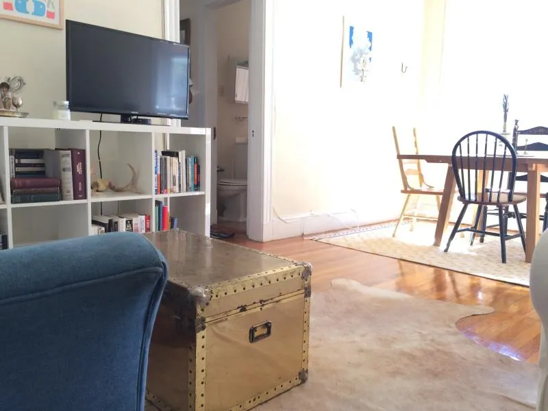 1610 Massachusetts Ave, Neighborhood Nine