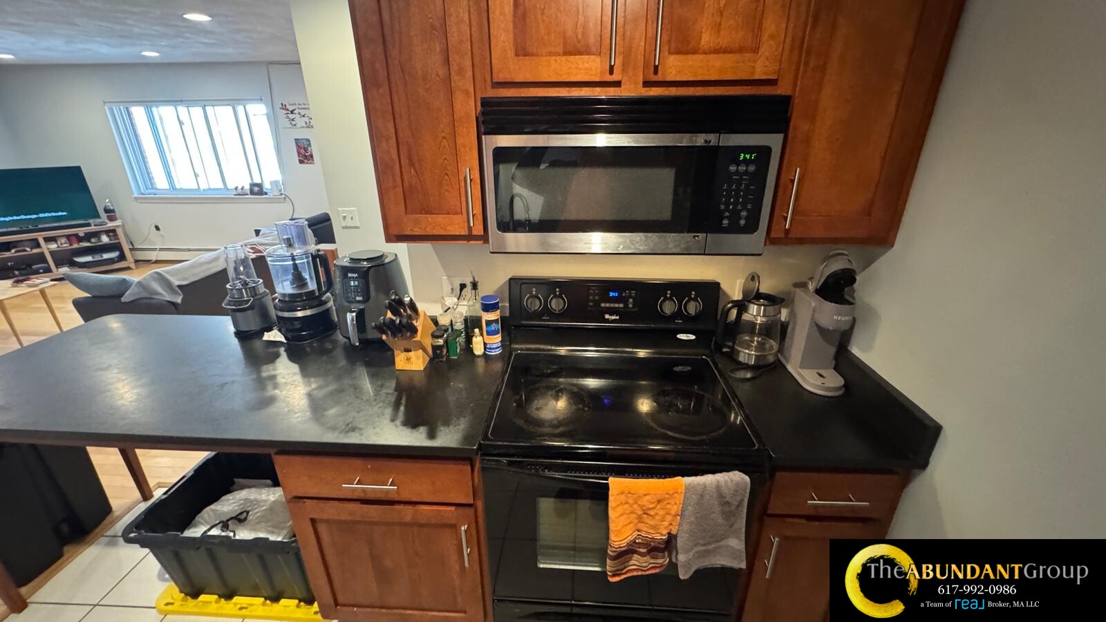 115 Highland Ave, Winter Hill