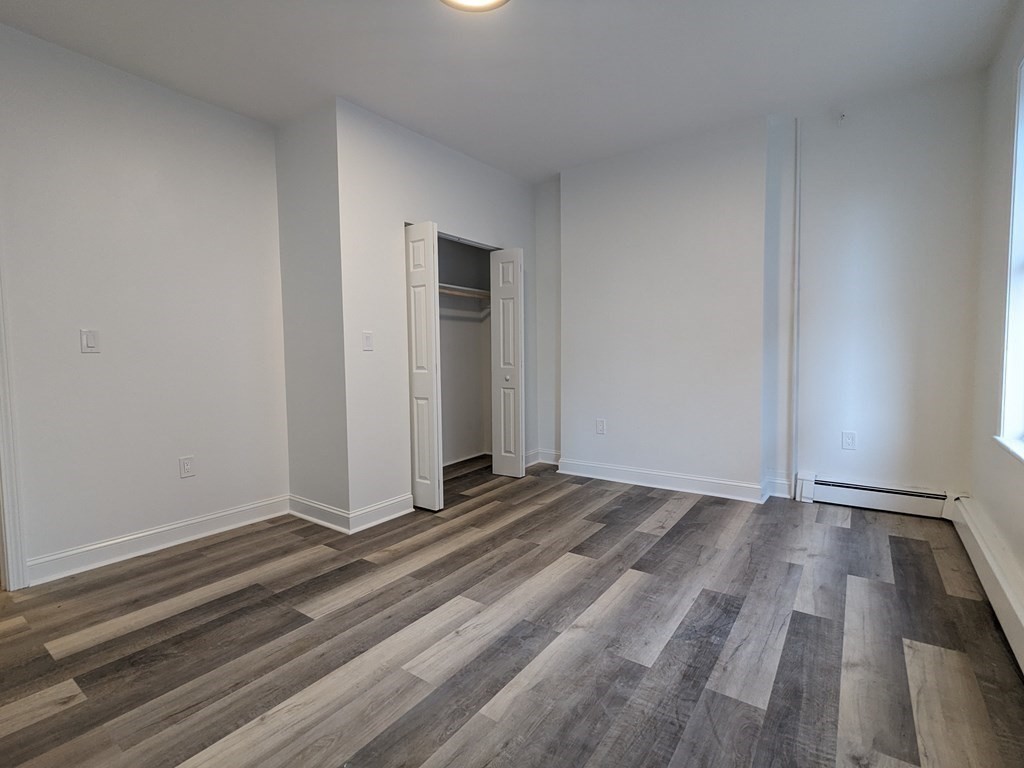 4 bed, 3 bath apartment for rent at 207 Athens St Unit 1, South Boston — photo 7 of 18