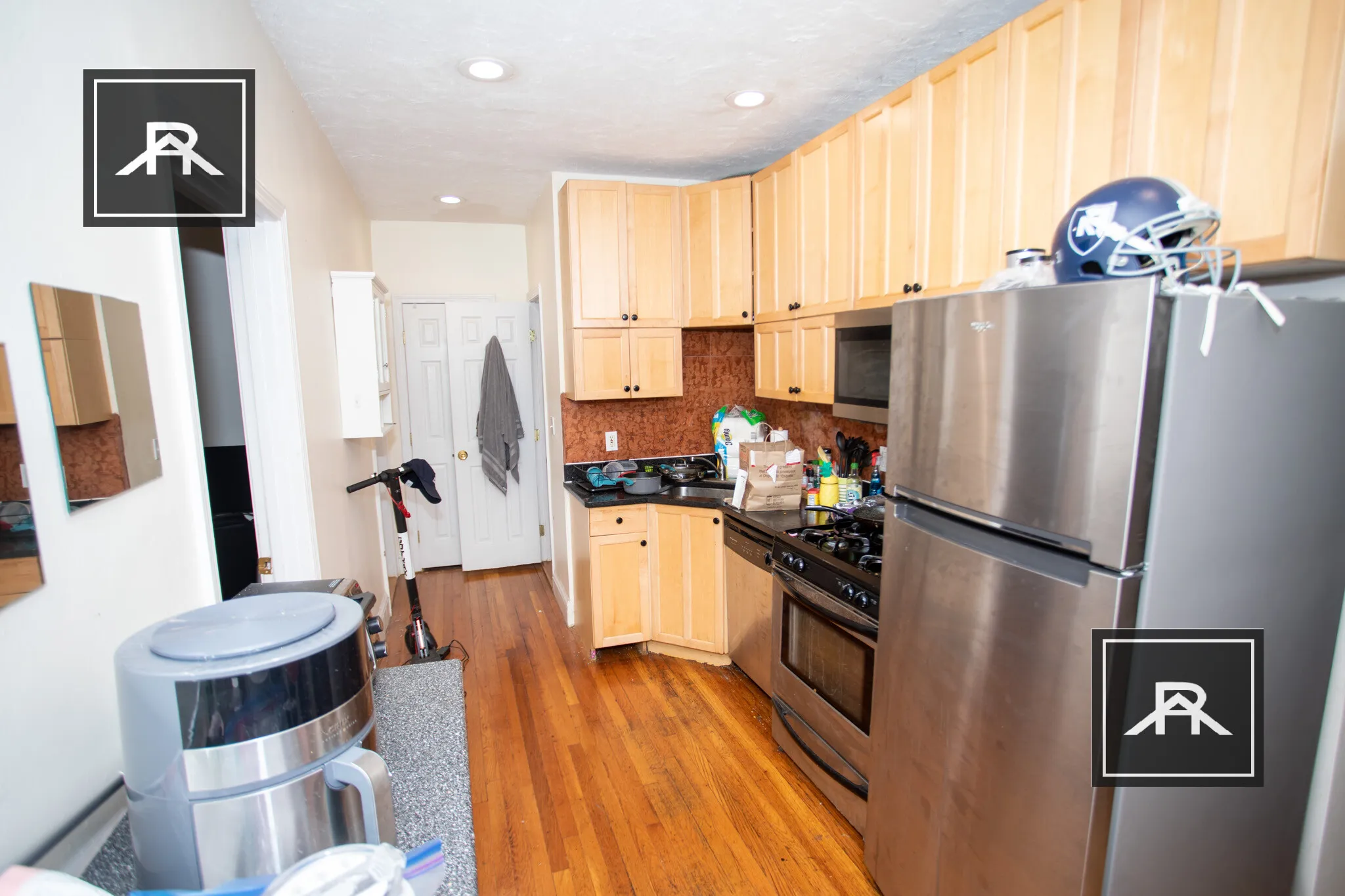 73 Thatcher St, North Brookline