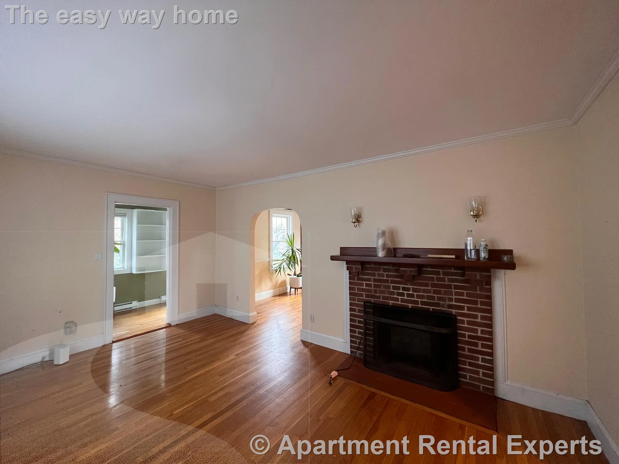 137 Sunset Rd, Arlington Heights