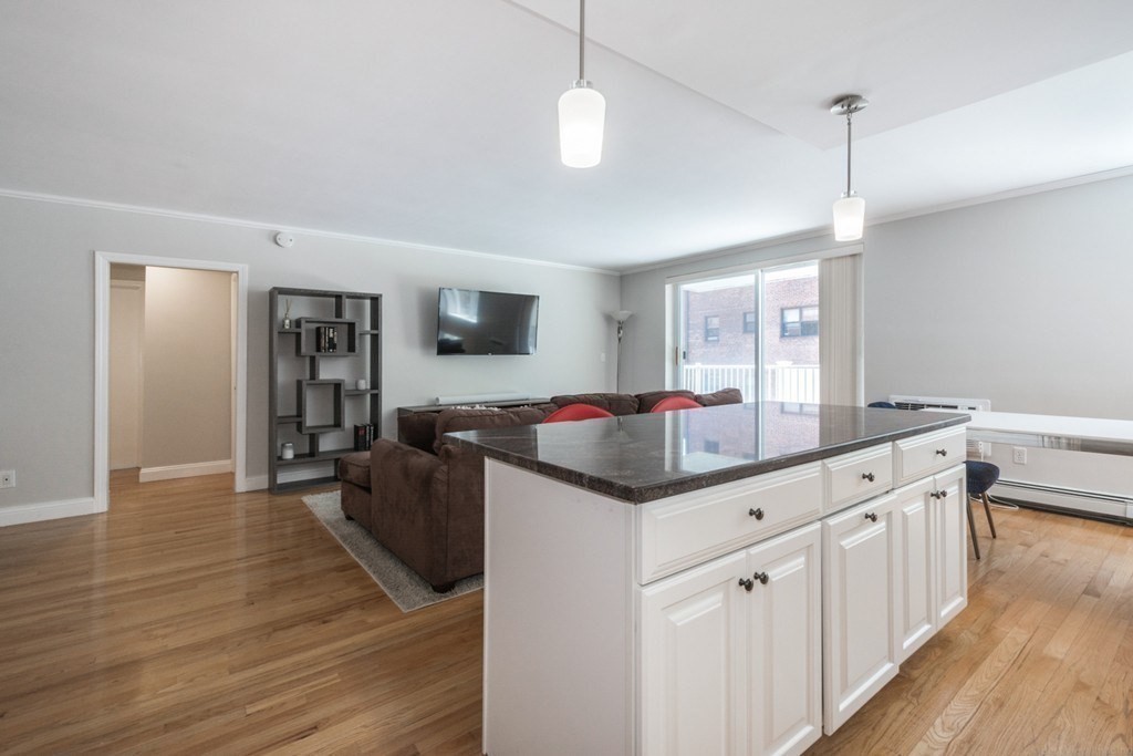 123 Sewall Ave, Longwood