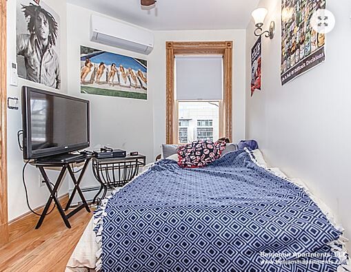 16 South Russell St, Beacon Hill