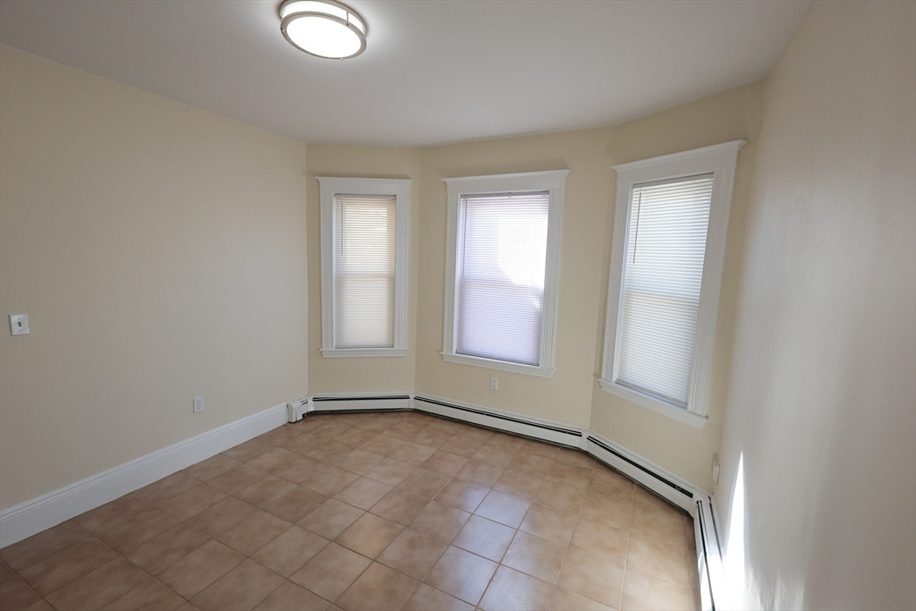 30 Millet St, Dorchester