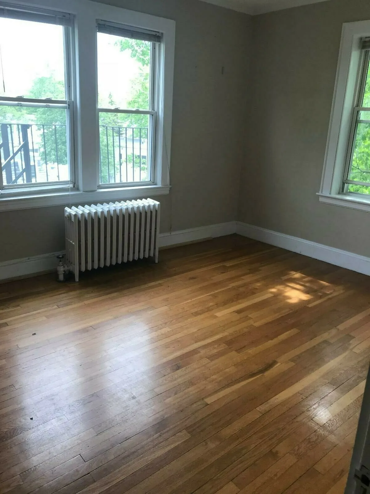 4 Cogswell Ave, North Cambridge