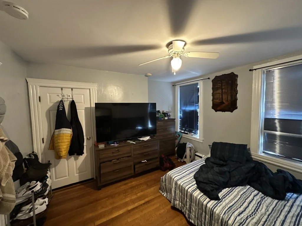 154 Vine St, Everett