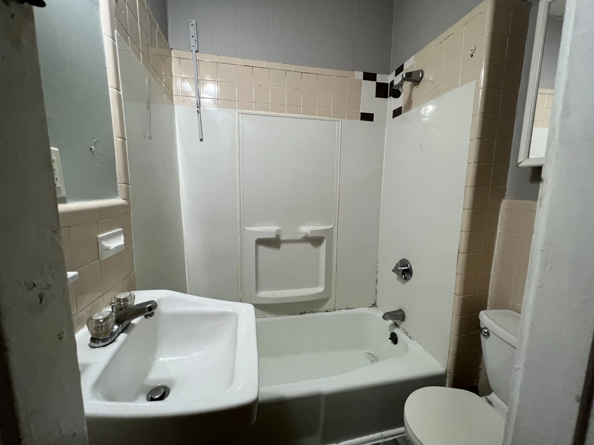 341 Cambridge St, East Cambridge