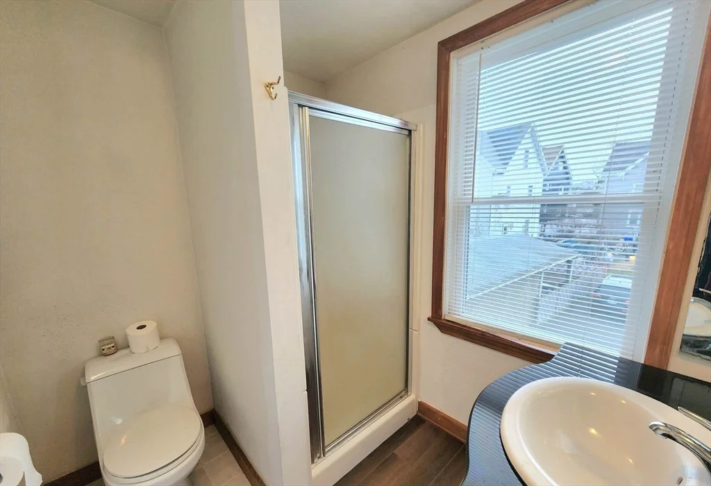 398 Charles St, Malden