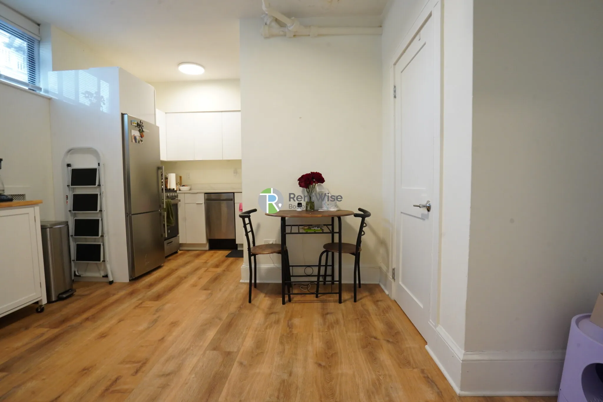 230 Walnut St, Newtonville