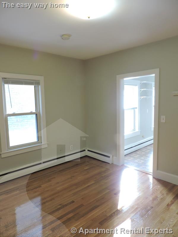 7 Elmer St, Riverside