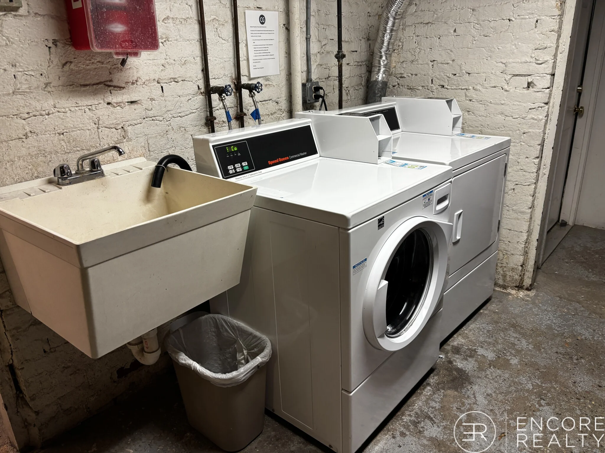 26 John F Kennedy St, Riverside