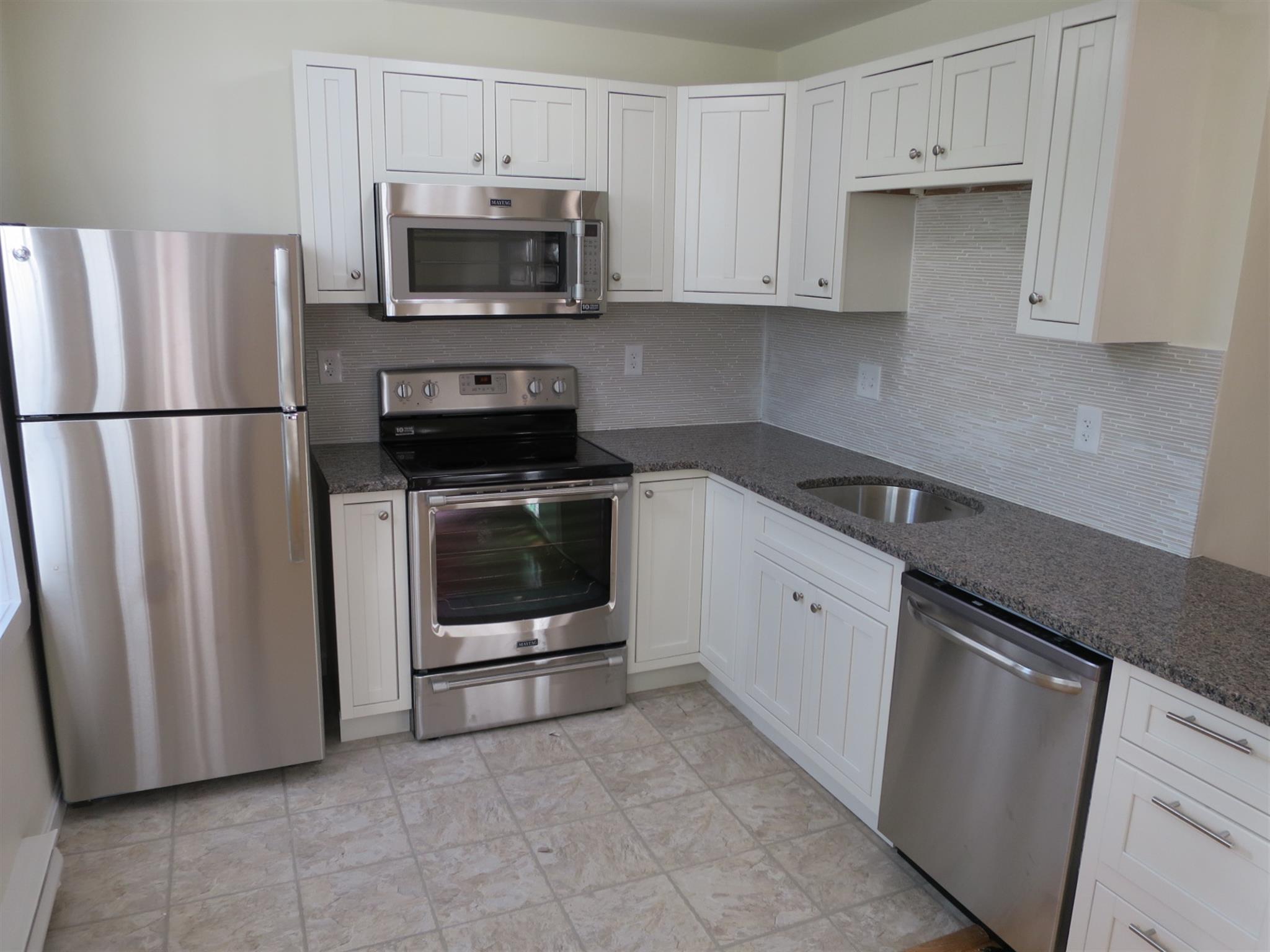 2 bed, 1 bath apartment for rent at 35 Davis Sq Unit 1-0, Davis Square