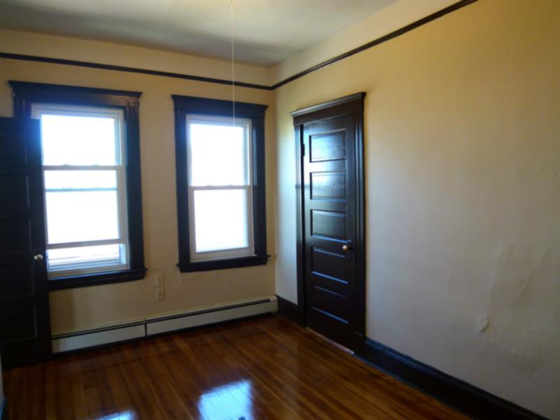 122 Columbia St, The Port