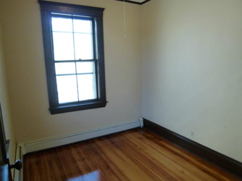 122 Columbia St, The Port