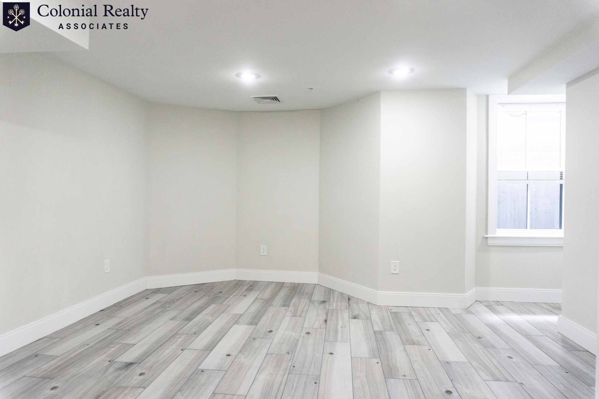 77 Linden St, Allston
