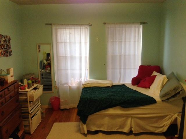 3 bed, 1 bath apartment for rent at 32 Symphony Rd Unit 2, Fenway — photo 4 of 5